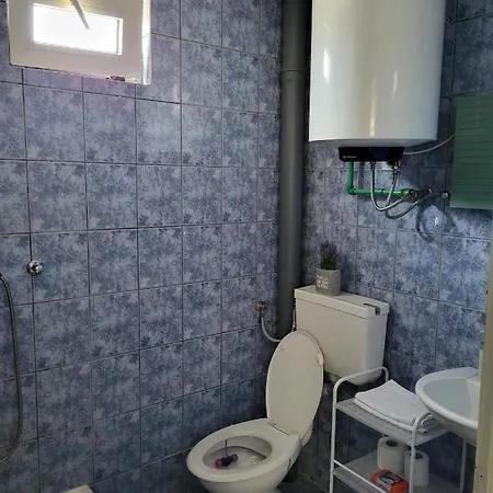 Apartman Anamarija ויר